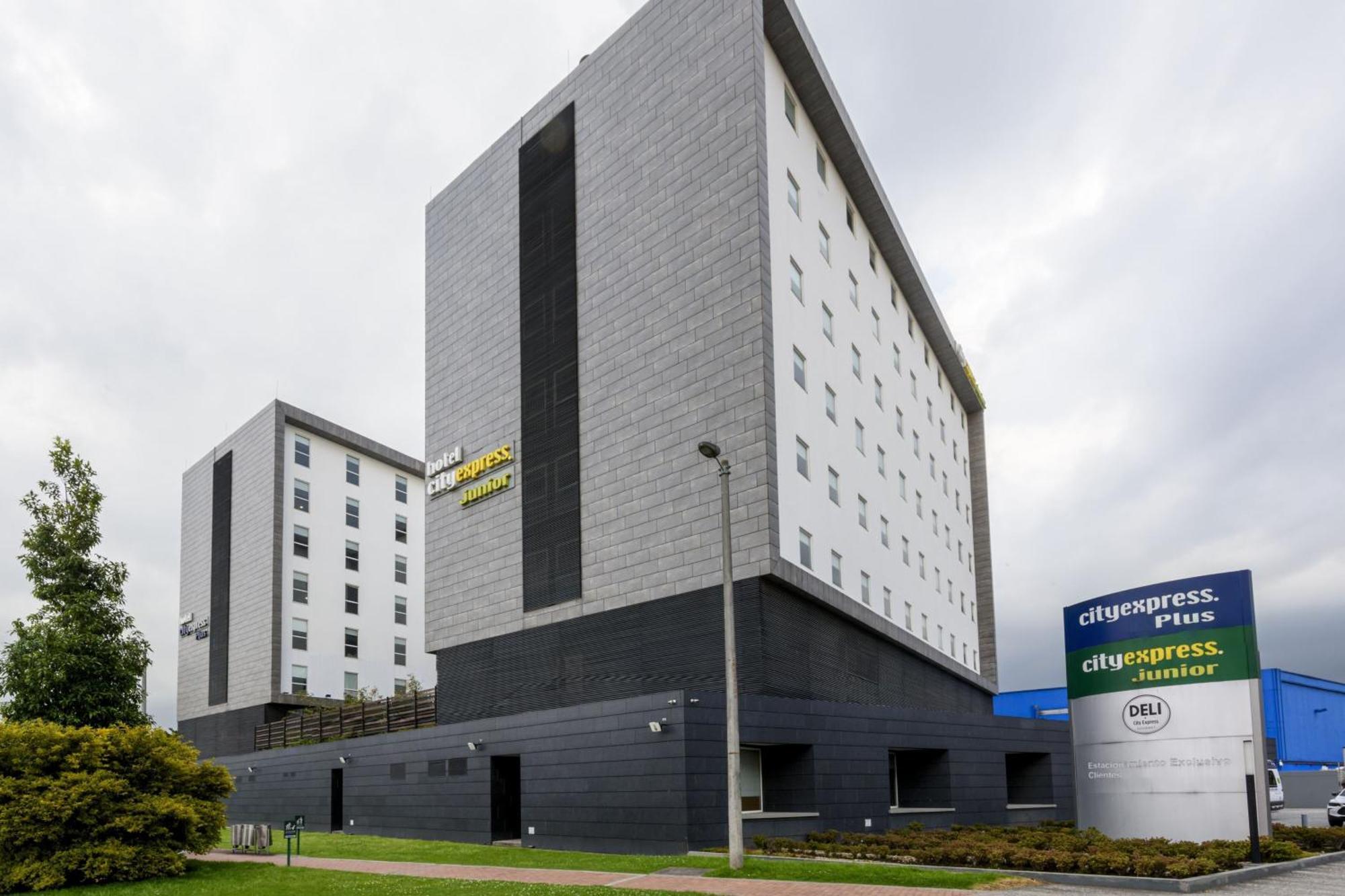 City Express Junior By Marriott Bogota Aeropuerto Εξωτερικό φωτογραφία
